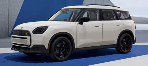 2027 MINI Countryman SE ALL4 Signature Plus – MoovX