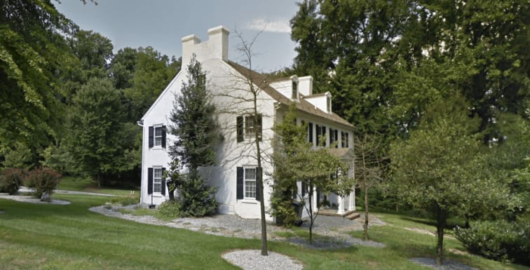 Current Google Street View screenshot of the Dixon-Jackson House: