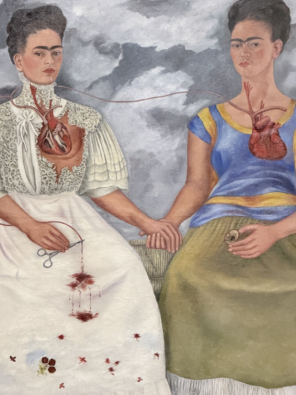 Las Dos Fridas by Frida Kahlo at Museo de Arte Moderno