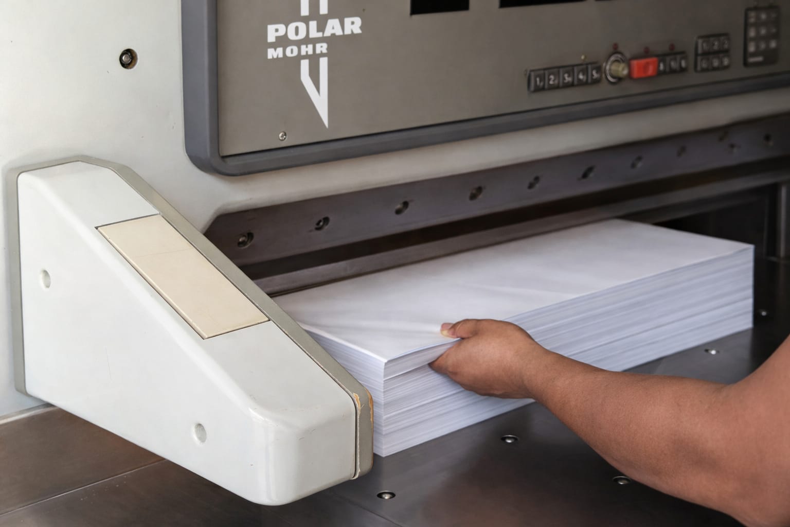 Servicio de corte a la medida en Orpapel