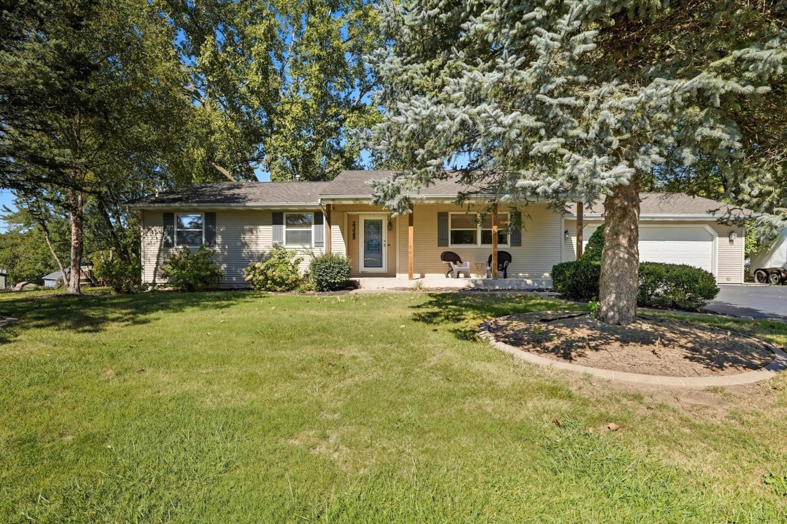 2325 Drop Anchor Drive — photo 1