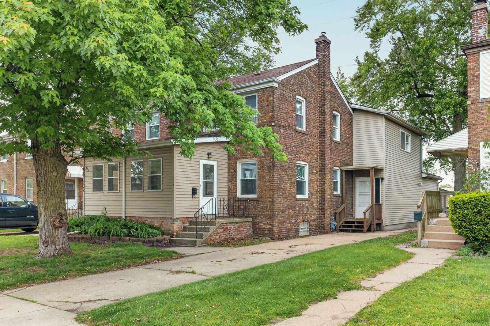 6542 S McCook Avenue — photo 1