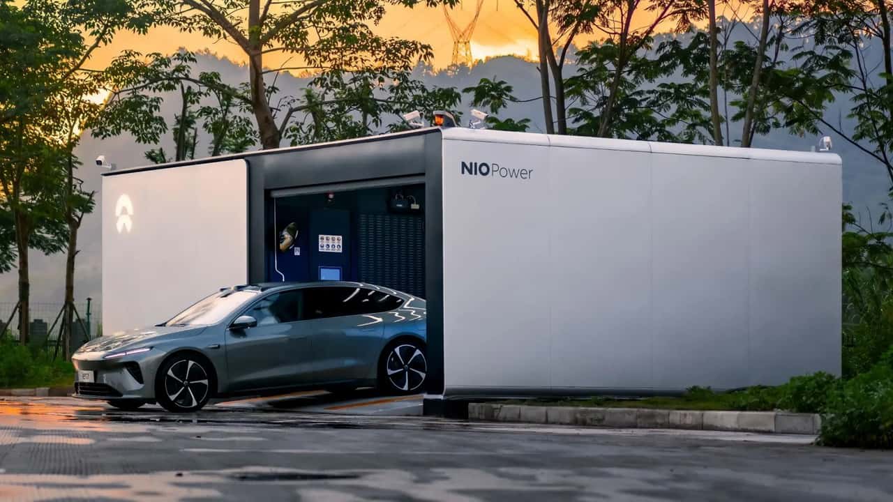 Battery Swap Technology: The Future of Electric Cars?