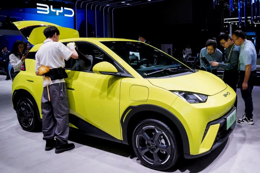 BYD Spearheads Chinese Electric Car Push in Australia: A Market Primed for Electrification