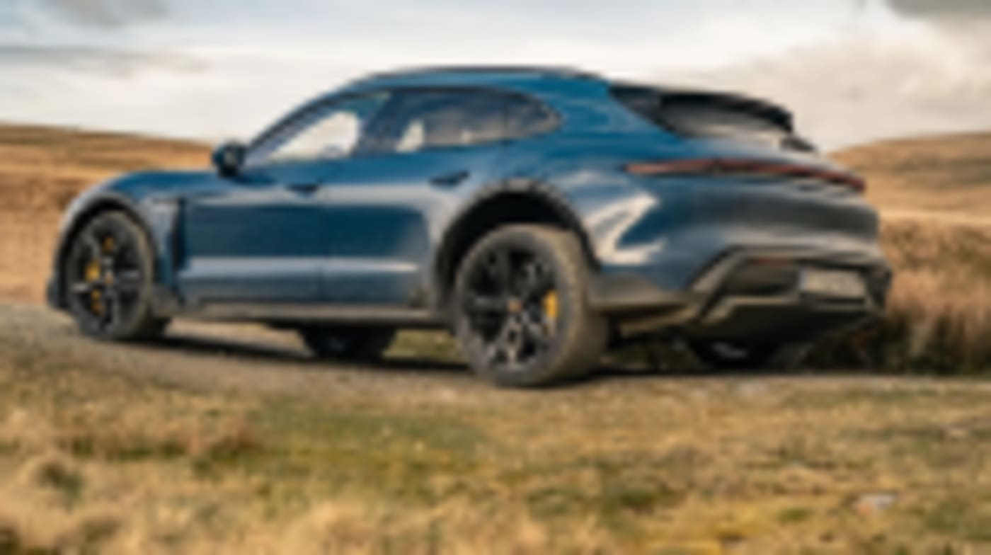 Porsche Taycan 4 Cross Turismo