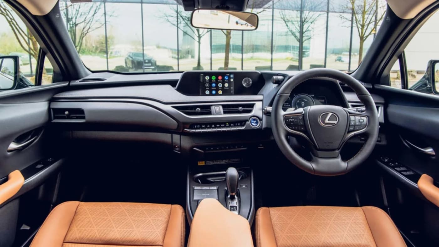 Lexus UX 300e