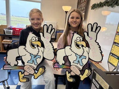 Two elementary classes together with their Doodles