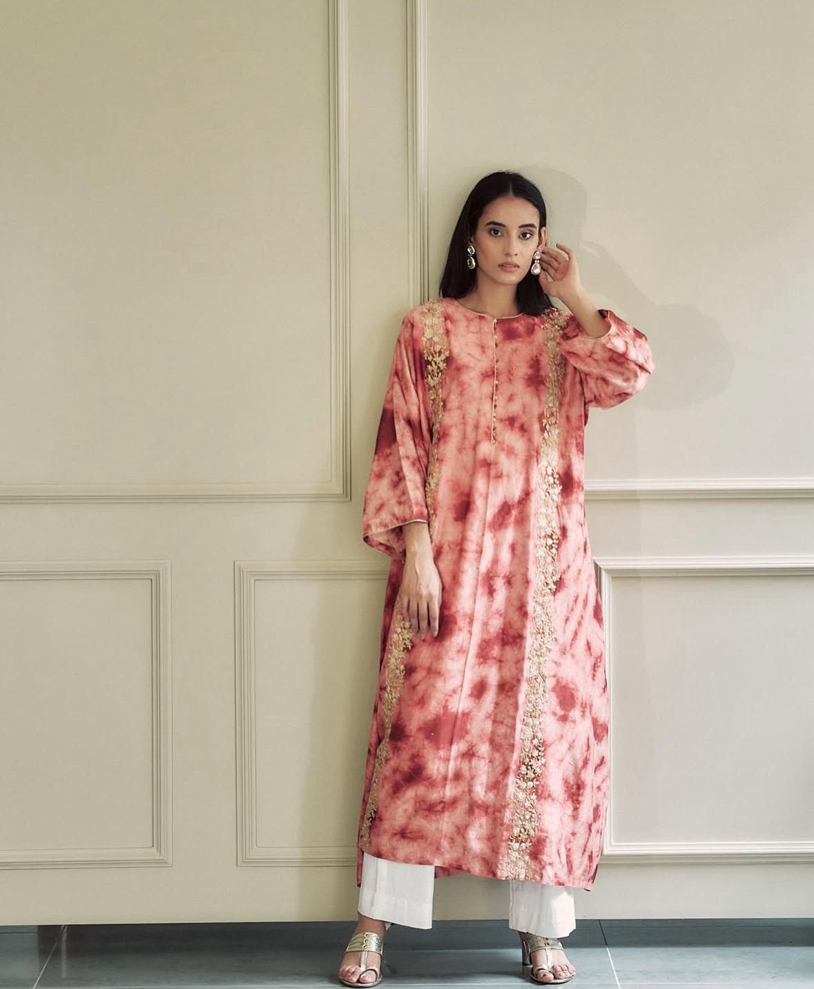 Pragya Chamoli Book 8