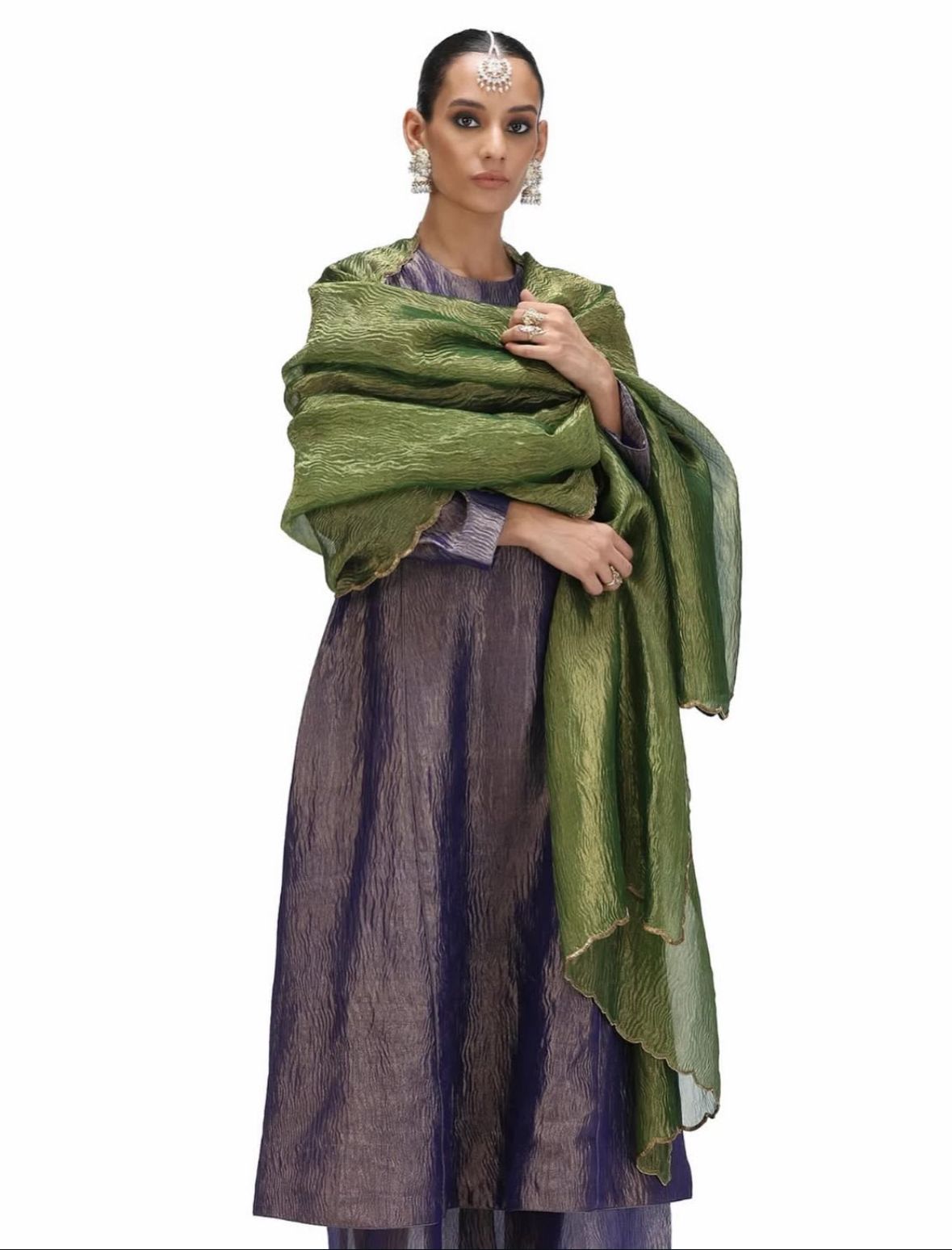 Pragya Chamoli Book 16