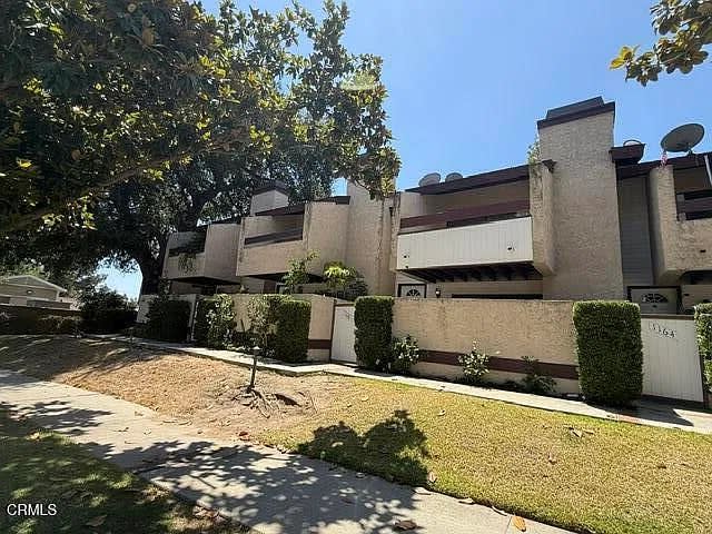 Corson St, Pasadena, CA 91106