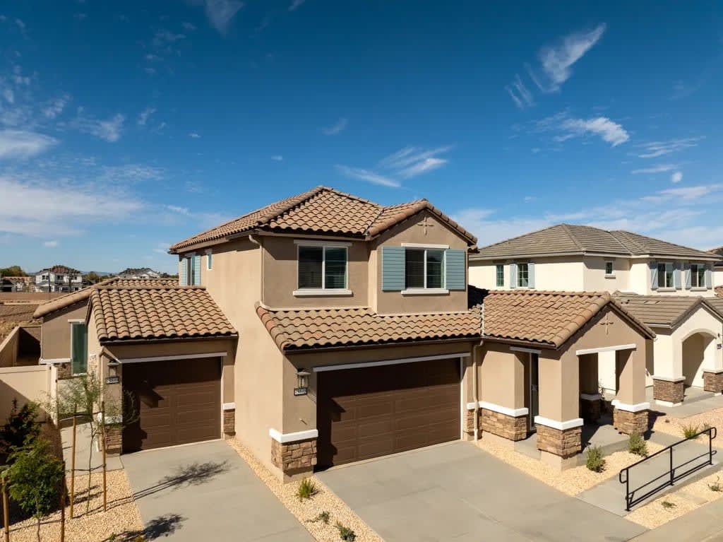 Oleander St, Lancaster, CA 93535