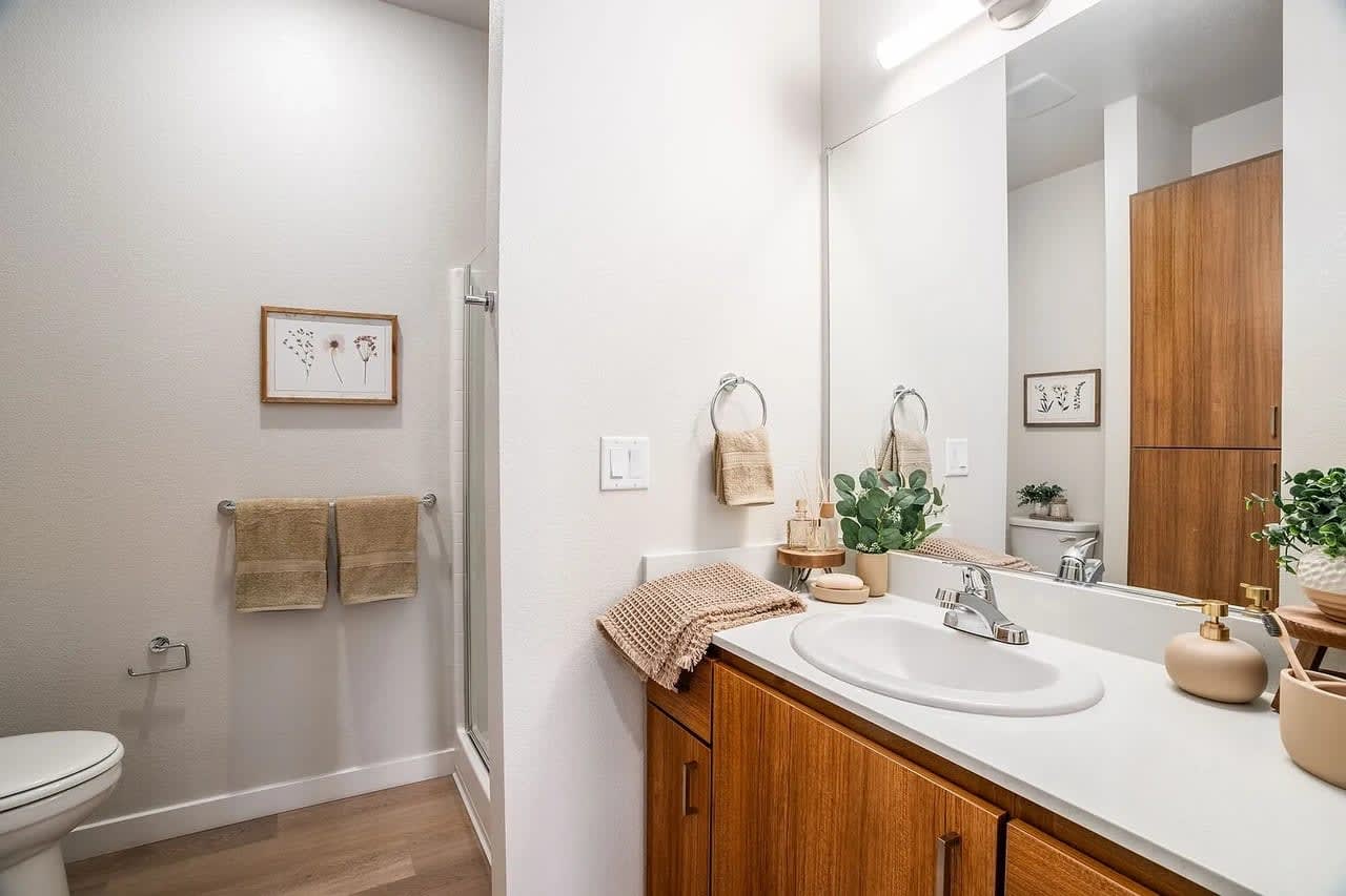 Beautiful 3BR/2BA House for Rent in a Desirable Merced Neighborhood