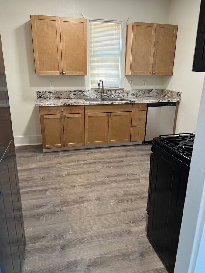 Charming 1 Bedroom House for Rent – Reno