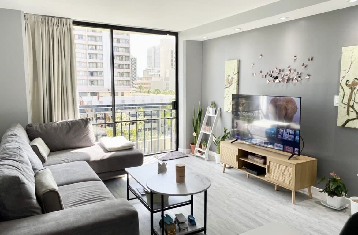 Modern 2-Bedroom Condo in Waikiki, Honolulu