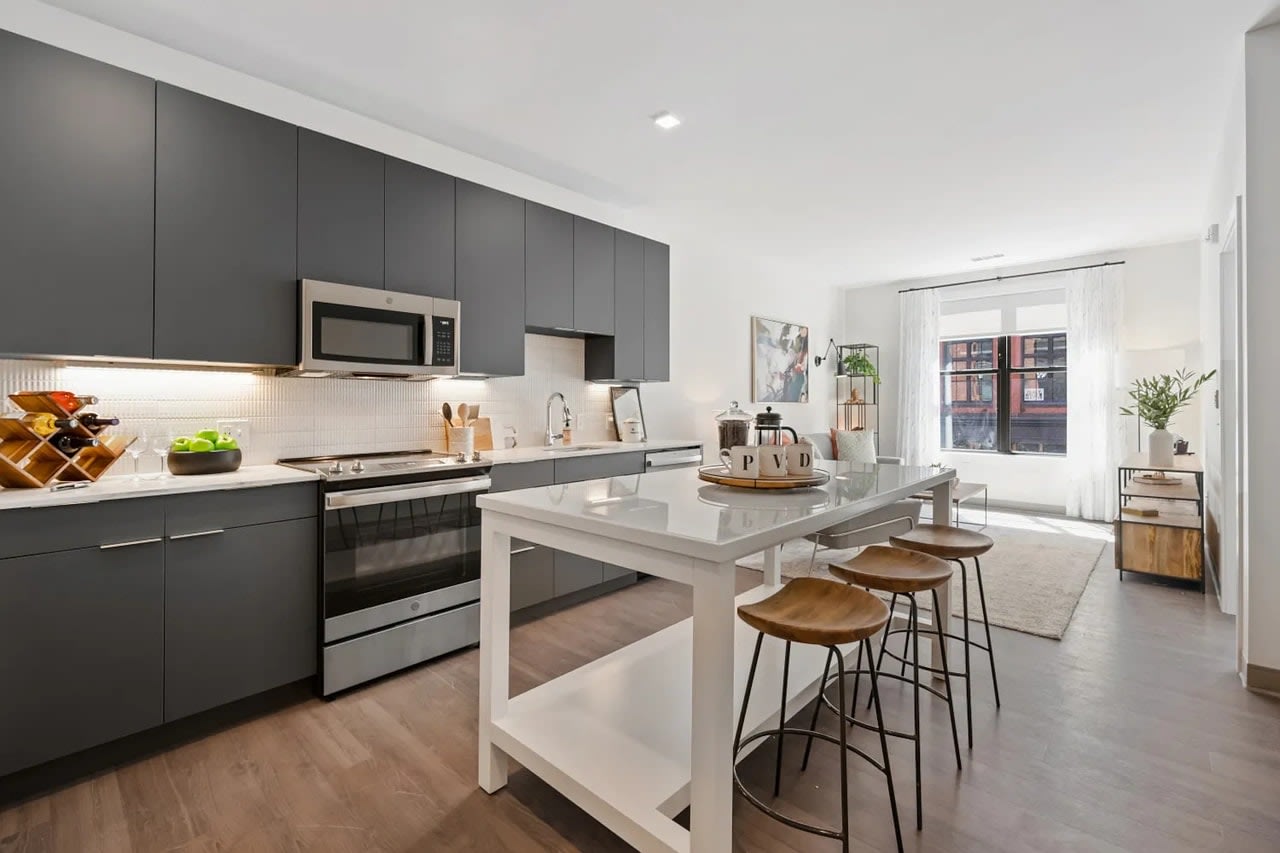 Charming & Comfortable Home for Rent in Providence, Rhode Island