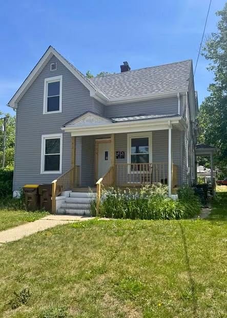 906 S 5th St, Rockford, IL