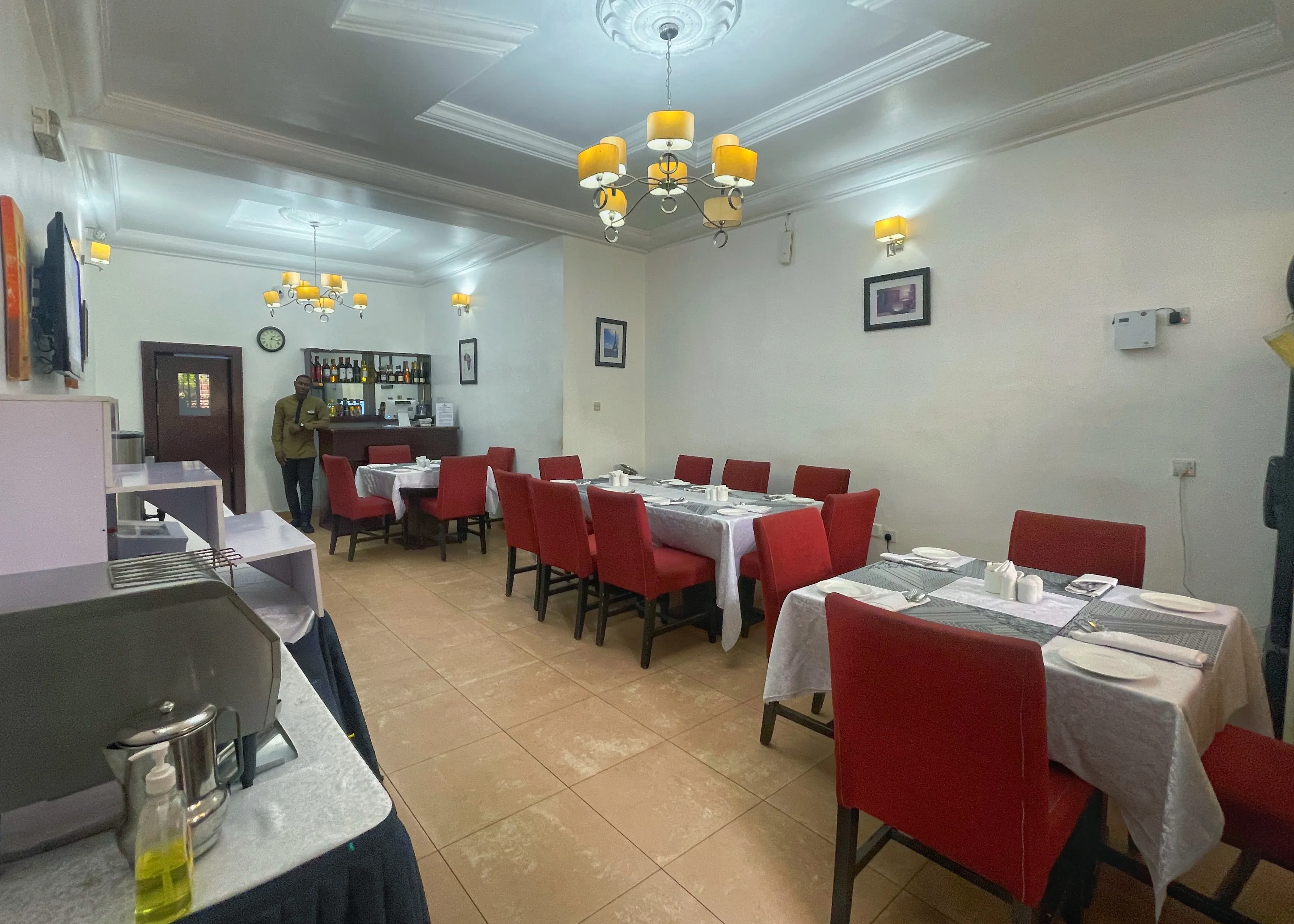 Restaurant 2