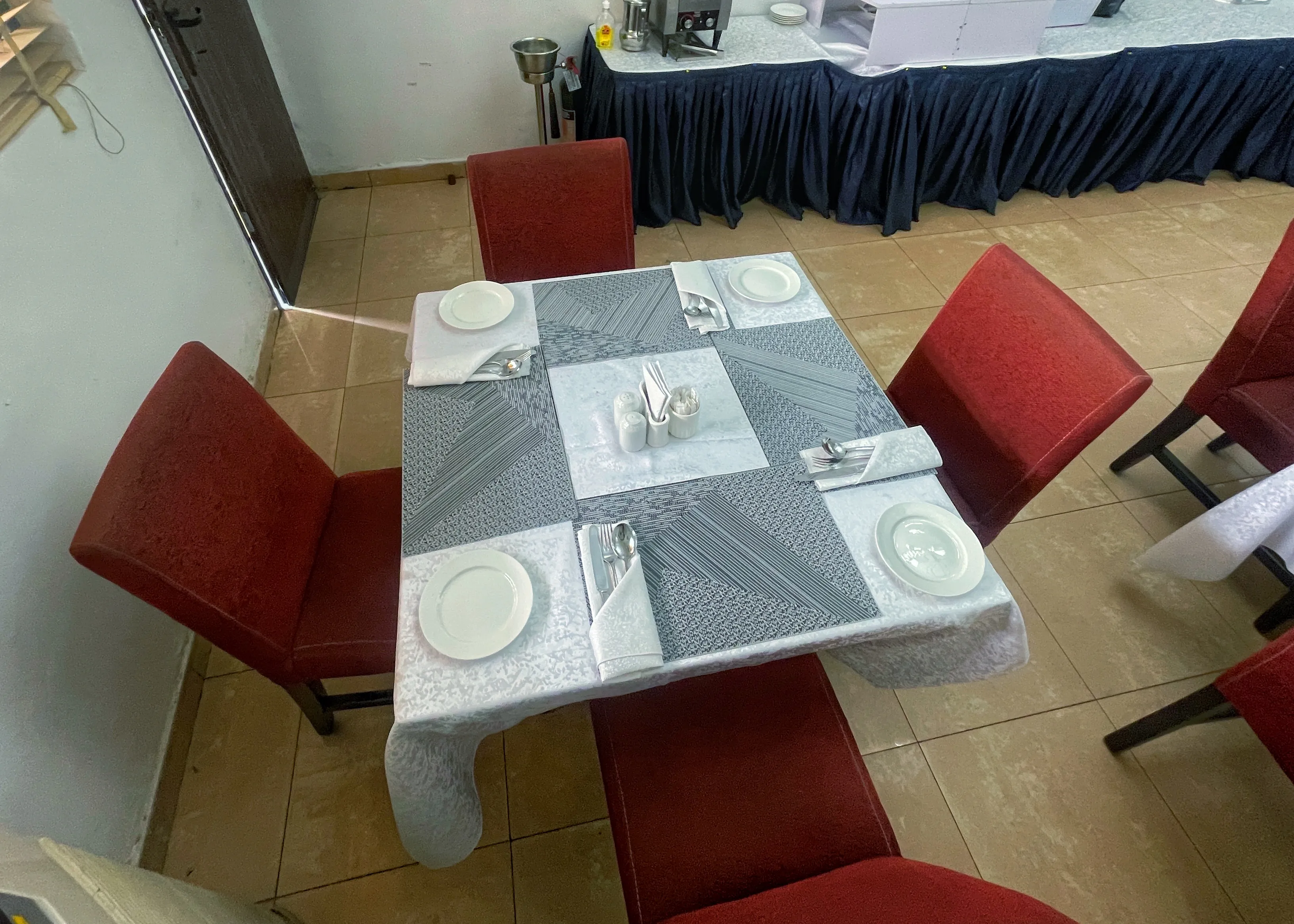 Restaurant 3