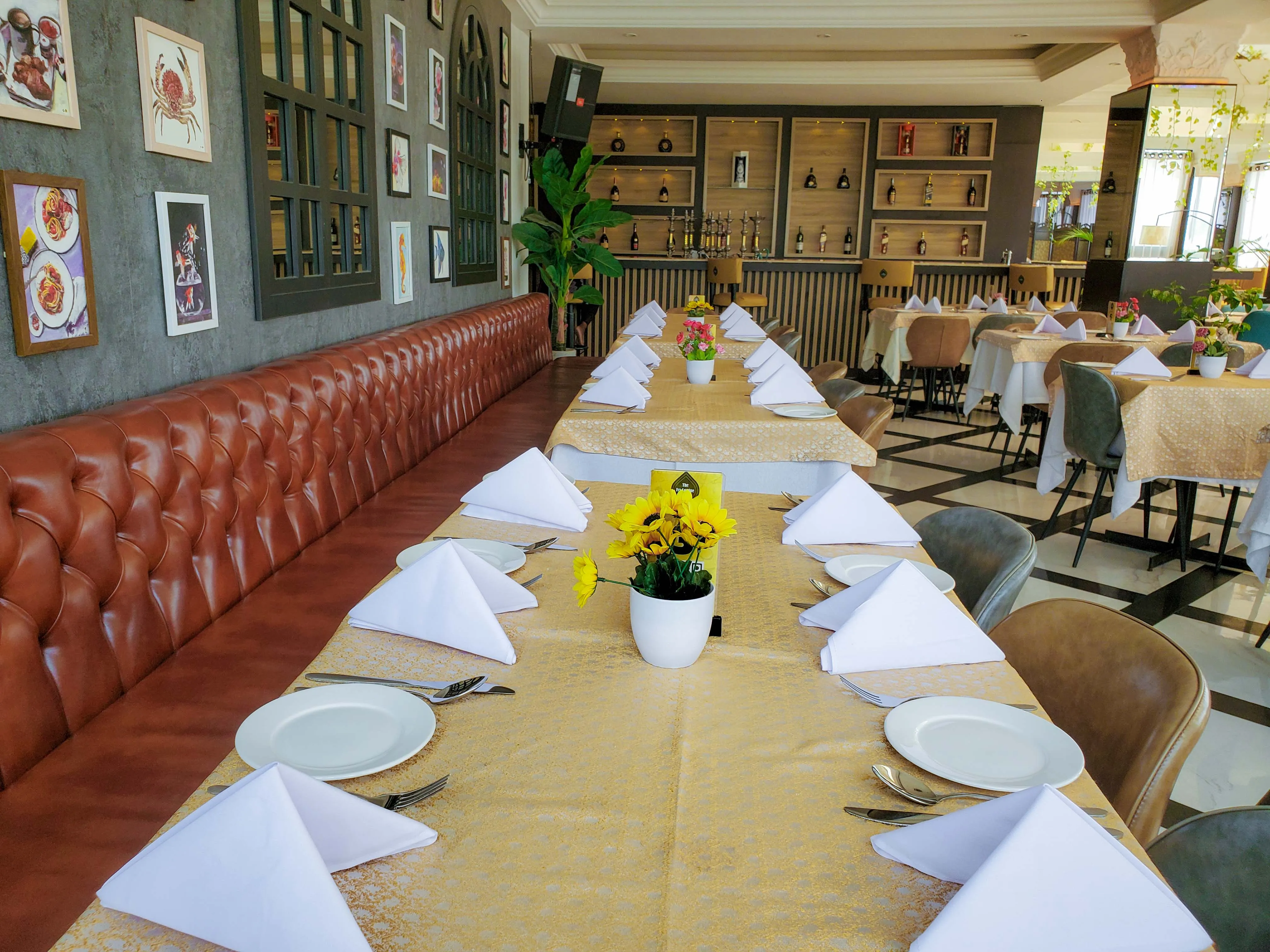 Dining space 3