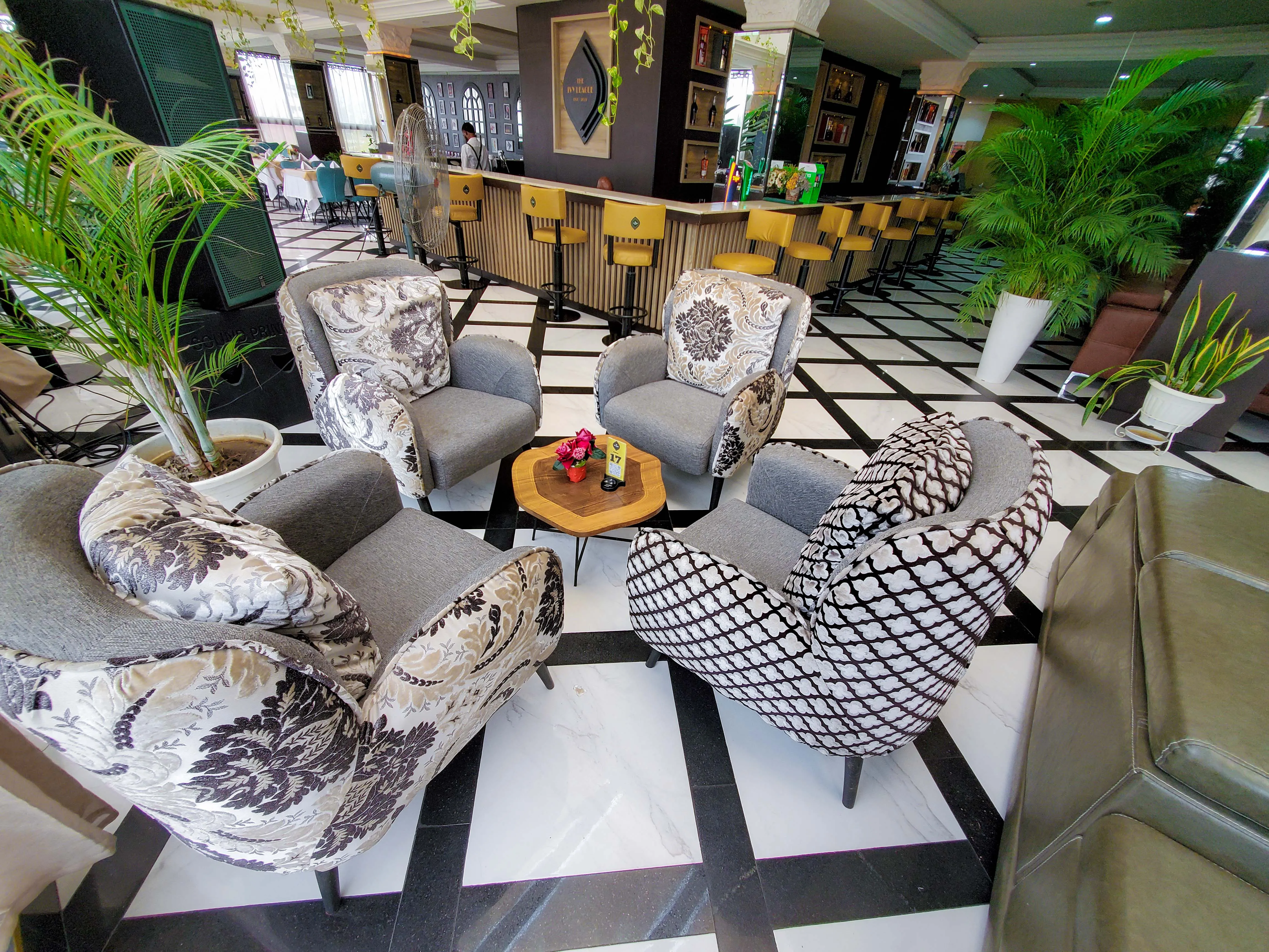 Dining space 5