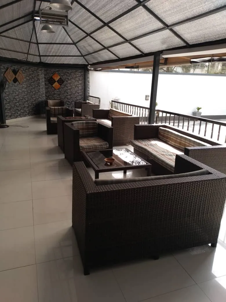 Outdoor Lounge  12