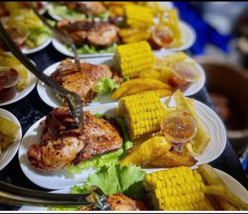 Lekins Grills & Events  10