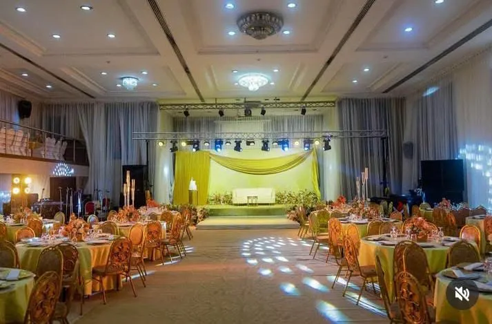 Banquet hall  9