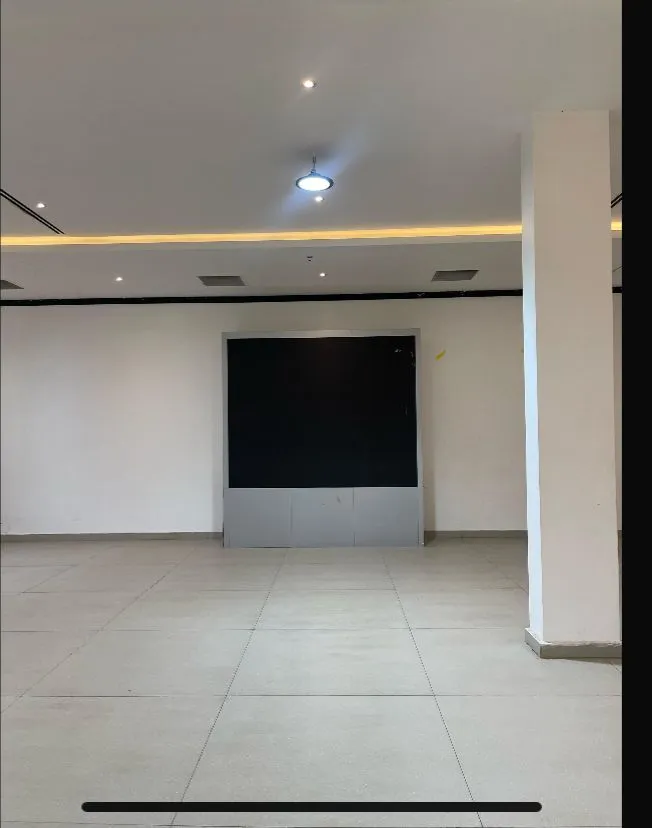 Victoria Adegbulugbe Hall 10