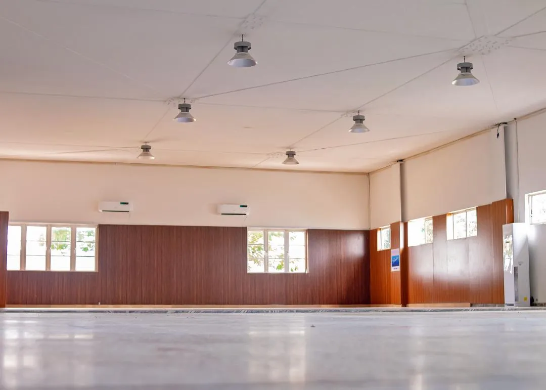 Hall 1 5