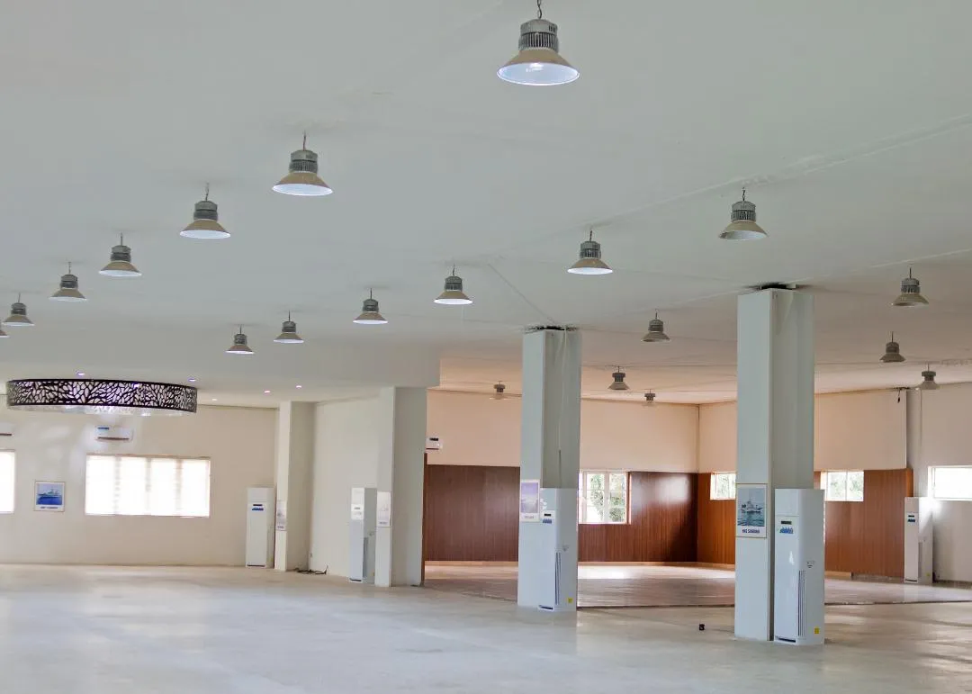 Hall 1 10