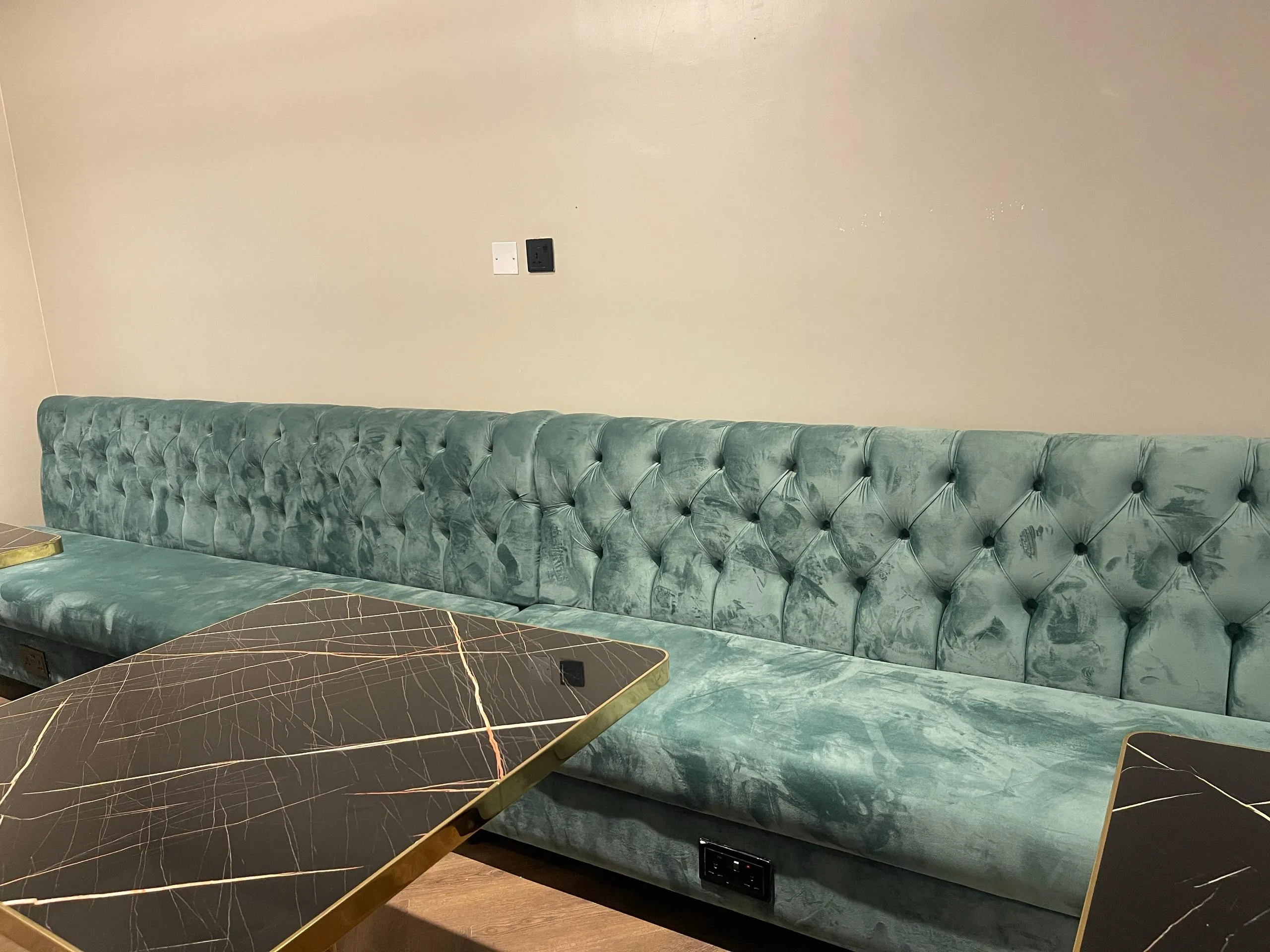 VIP Lounge 5