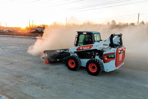New Bobcat S76