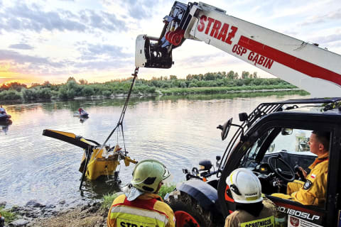 Bobcat-Teleskop unterstützt polnische Feuerwehr bei ihrer schweren Arbeit 