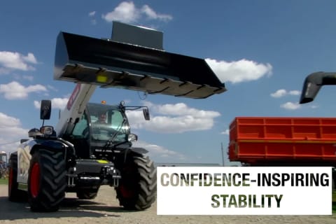 Bobcat R-Series Telehandlers with Stage IIIA engines for Agriculture in action