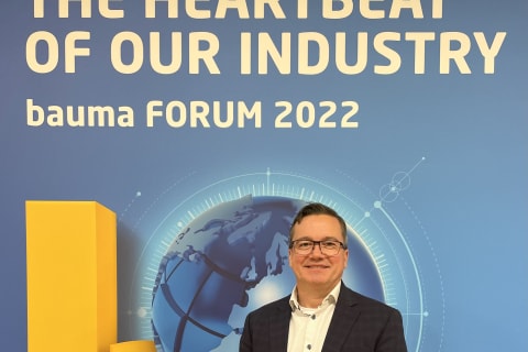 Joel Honeyman, Doosan Bobcat Vice President of Global Innovation, presented at the bauma FORUM 2022 on electric innovations and compact equipment.