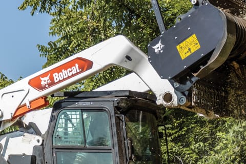 Bobcat T86 Drum Mulcher Grinding Trees Into Pulp