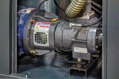 TEFC Induction Motor on a Bobcat IA30 Air Compressor