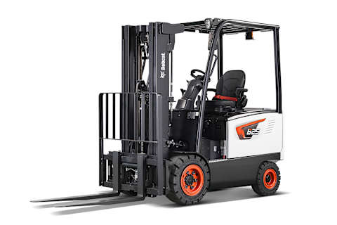 A studio image of the frontal view of the Bobcat B25S-7 Electric Forklift