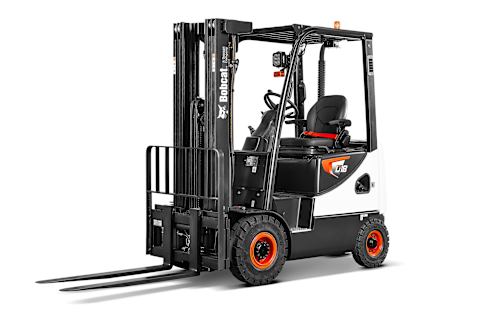 A studio image of the frontal view of the Bobcat D18S-5 Diesel Forklift.