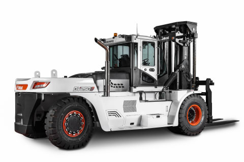 A studio image of the frontal view of the Bobcat DV250S-7 Diesel Forklift