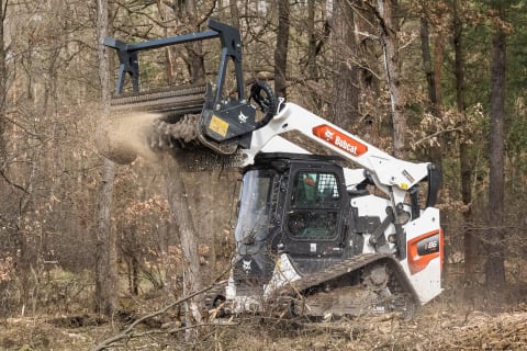 T86 Compact Track Loader