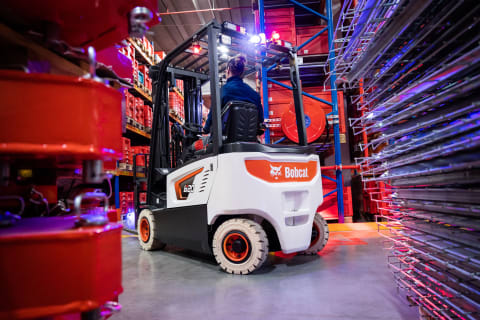 Bobcat Displays Extensive Material Handling Lineup at LogiMAT