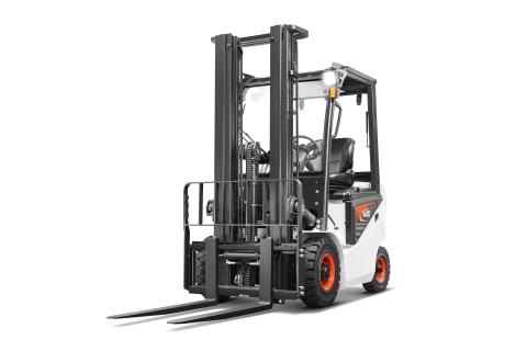 A studio image of the frontal view of the Bobcat B20NSC Electric Forklift