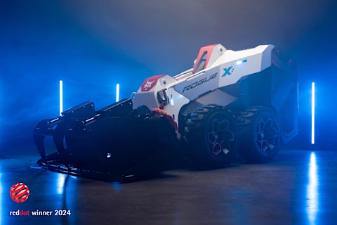 Bobcat Wins Prestigious Red Dot Design Award  for RogueX2 Loader Concept 