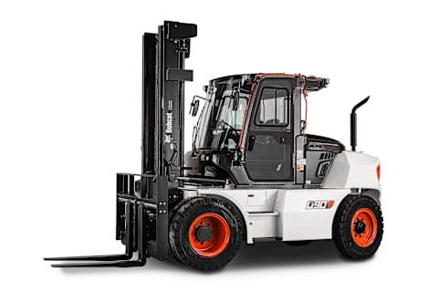 A studio image of the frontal view of the Bobcat D90S-9 Diesel Forklift.