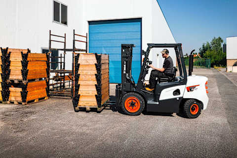 Diesel-Gabelstapler 2 bis 3,5 Tonnen, NX-Plus-Serie