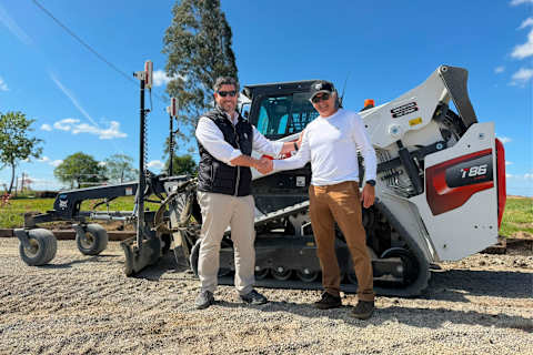 Millimeterprecisie: Bobcat T86 Compacte rupsladers leveren ruitersportbodems van wereldklasse