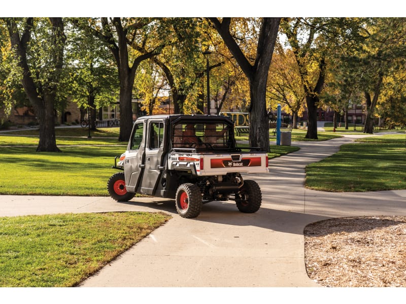 Veículo utilitário a diesel UV34XL – Doosan Bobcat Brasil