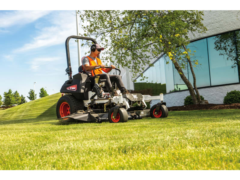 Cortador de Giro Zero ZT6100 – Doosan Bobcat Brasil