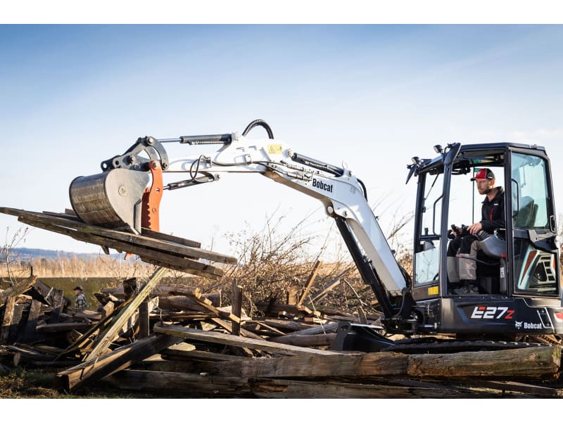 E27z Mini Excavator – Doosan Bobcat LATAM